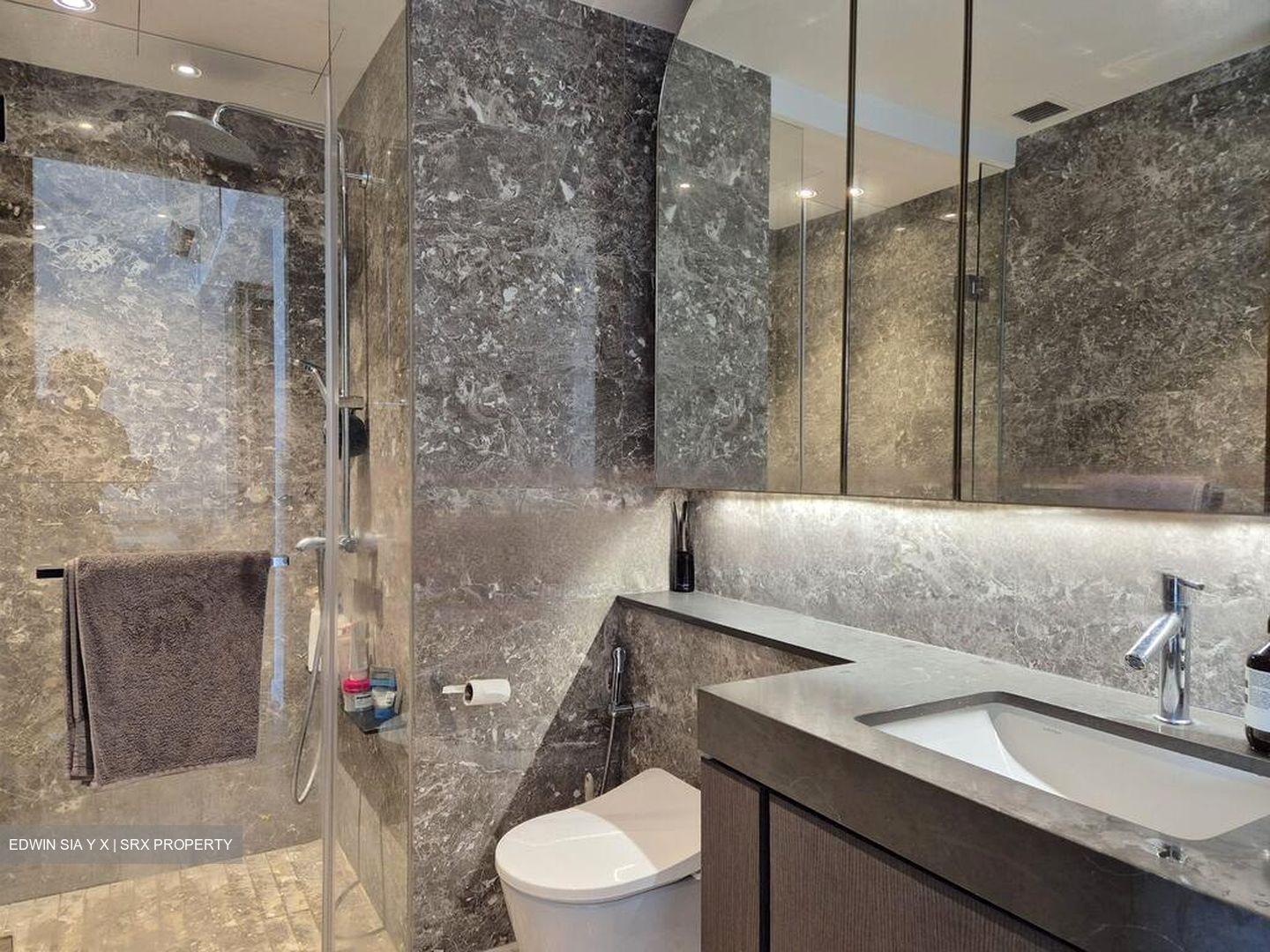 Avenue South Residence (D3), Apartment #460244301